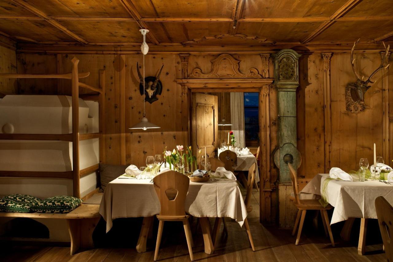 Naturhotel Saalerwirt San Lorenzo di Sebato Exterior photo